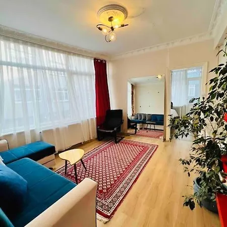 Apartment And Comfy 3b In Besiktas Istanbul